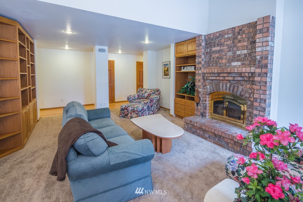 1702 Westside Road Cle Elum, WA 98922 - Photo 3 of 25 Gallery Image 3