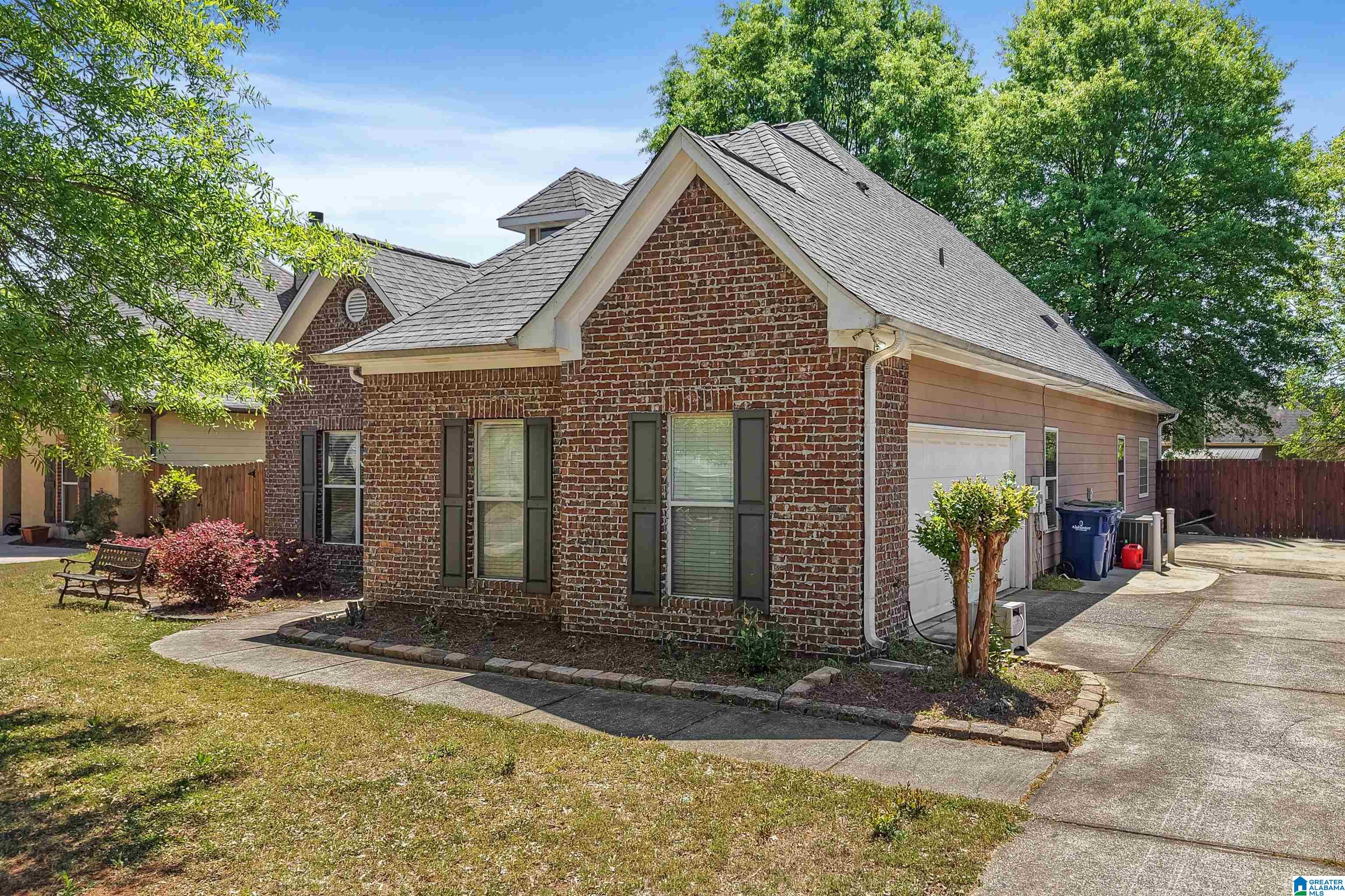 657 Barkley Circle Alabaster, AL 35007 - Photo 33 of 34