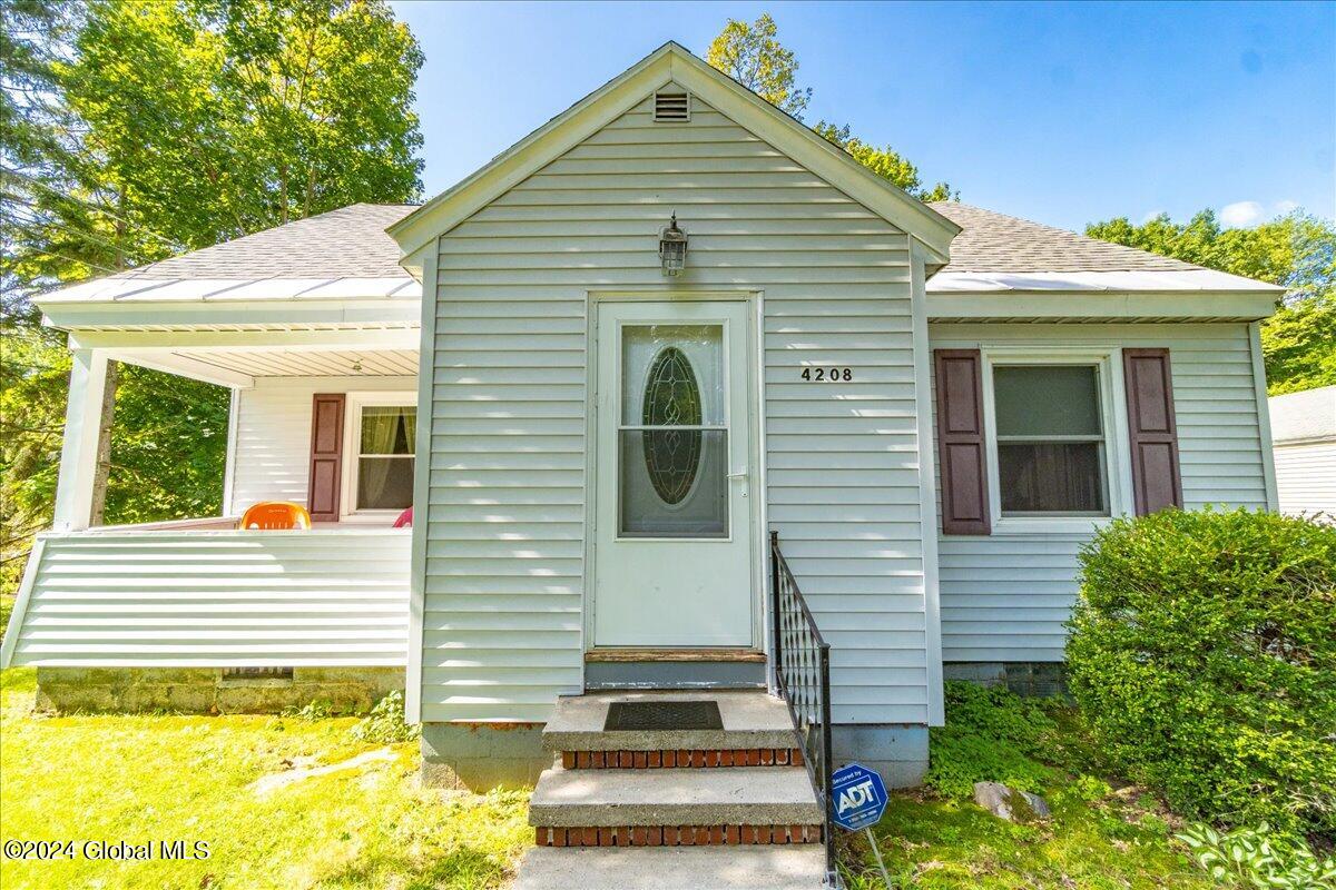 4208 Consaul Road Schenectady, NY 12304 - Photo 6 of 48 09-4208 Consaul Rd-9
