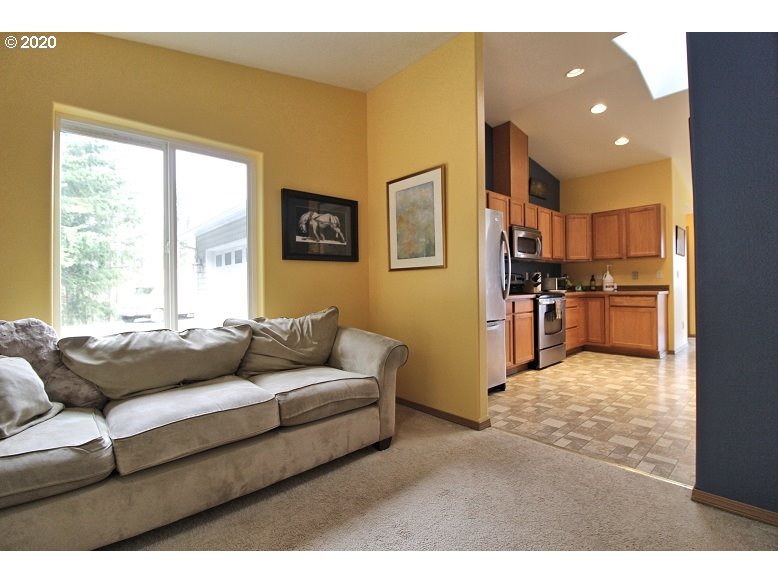 365 Ferncrest Road Longview, WA 98632 - Photo 7 of 25