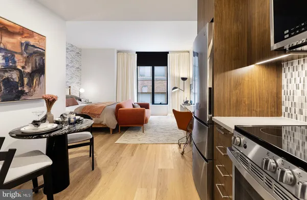 $2,230 | 210 South 12th Street, Unit 0B128Q, Philadelphia, PA 19107