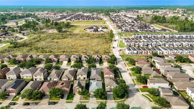 $2,200 | 1010 Hummingbird Point Lane, Houston, TX 77090