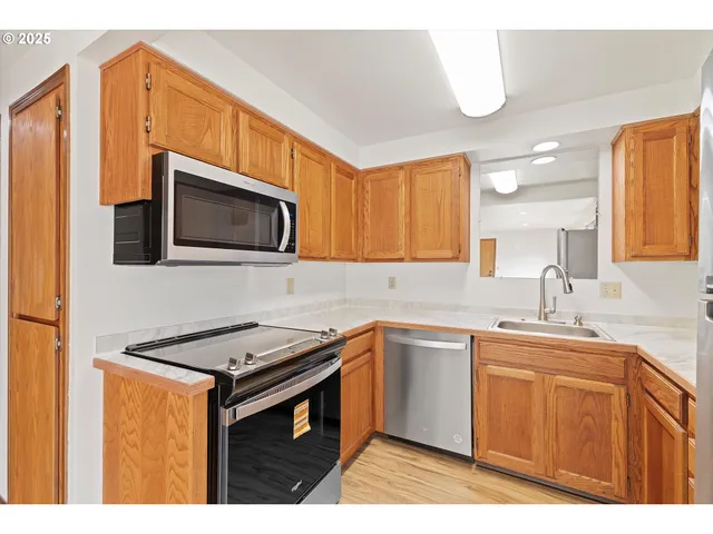 $325,000 | 1200 Johnson Court, Newberg, OR 97132