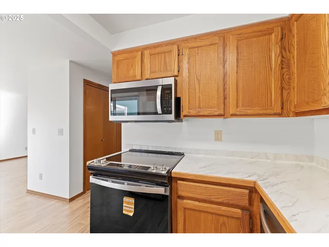 $325,000 | 1200 Johnson Court, Newberg, OR 97132