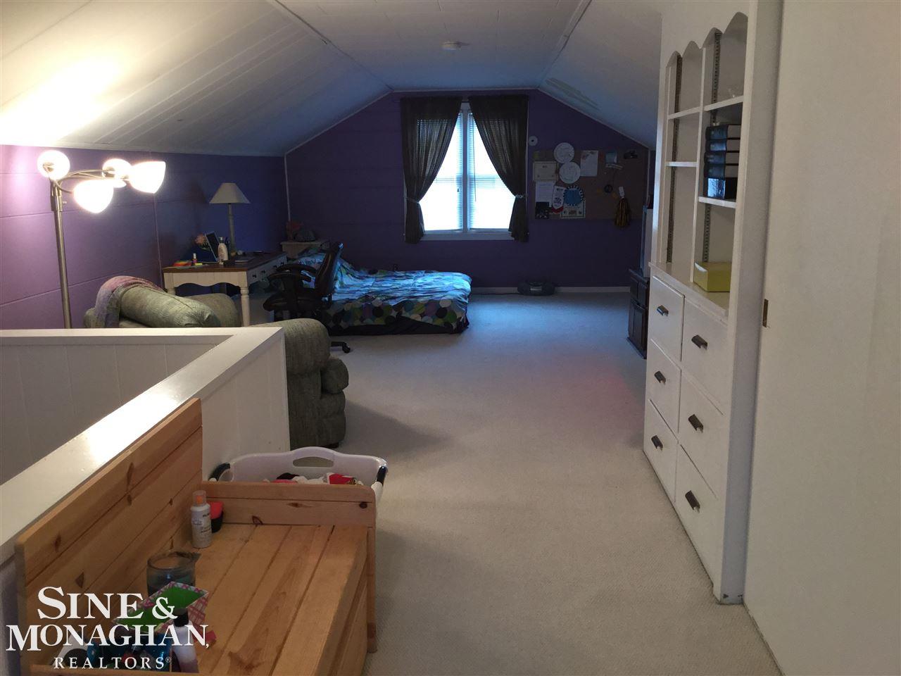 1082 Hampton Road Grosse Pointe Woods, MI 48236 - Photo 20 of 50