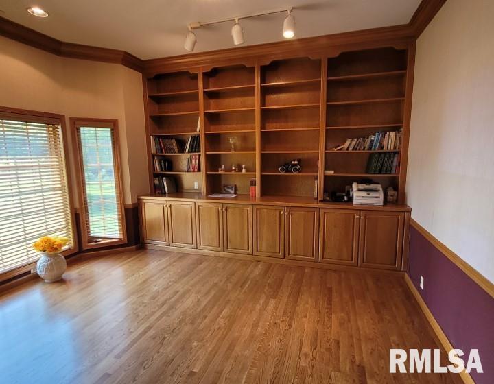 4000 East Richview Road Mount Vernon, IL 62864 - Photo 5 of 49 Gallery Image 5