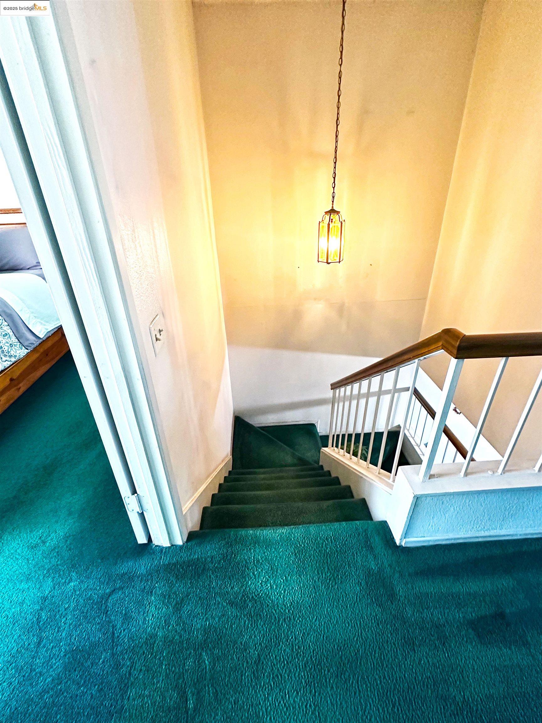 13305 Meyer Road, Unit B Whittier, CA 90605 - Photo 16 of 17 a view of a yard from a balcony