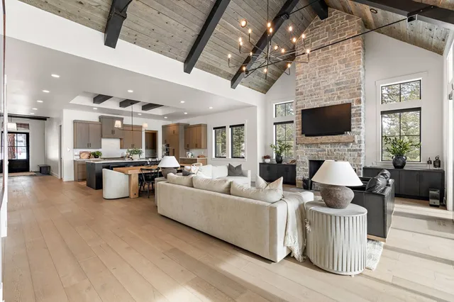 $2,699,000 | 64 Ponderosa Ridge, Donnelly, ID 83615