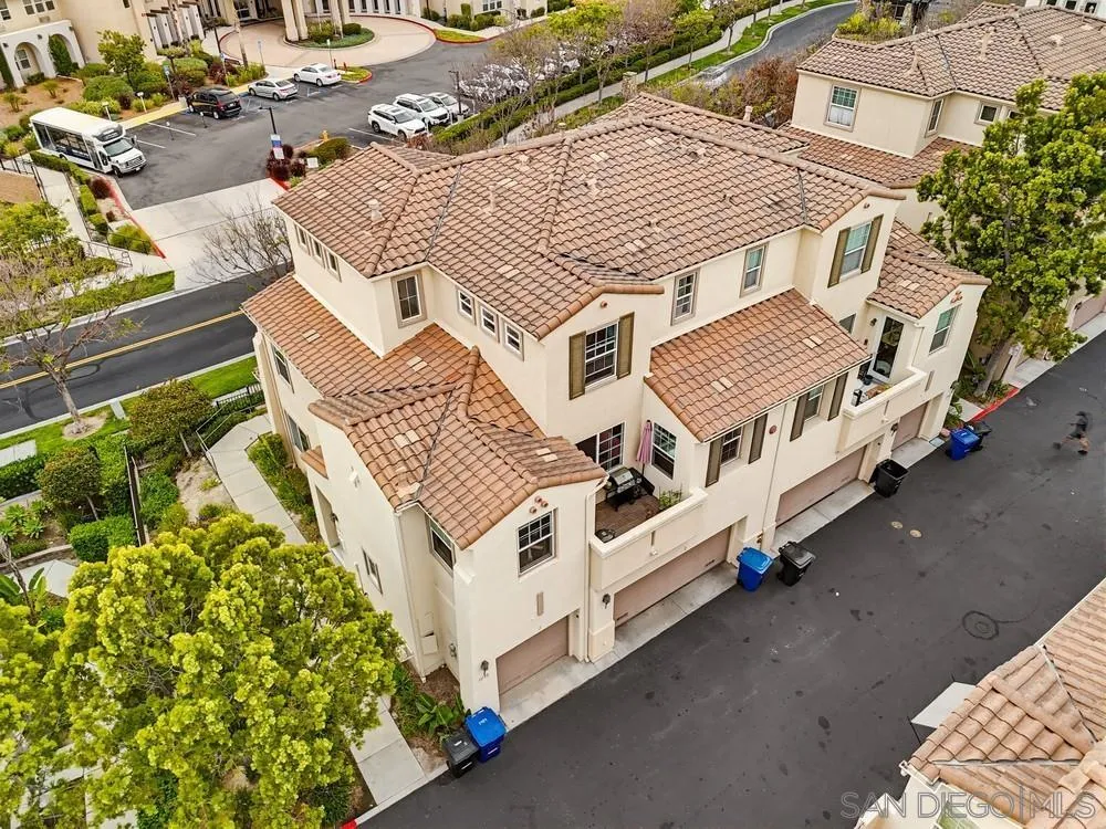1298 Fools Gold Way, Unit 1 Chula Vista, CA 91913 - Photo 30 of 53