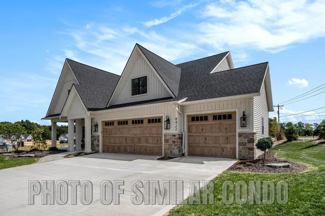 $655,580 | 3406 Ravinewood Court, Unit 23, Jenison, MI 49428