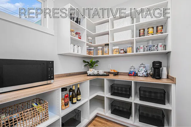 $655,580 | 3406 Ravinewood Court, Unit 23, Jenison, MI 49428