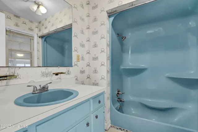 $249,000 | 2152 Highway 172, Sneads Ferry, NC 28460