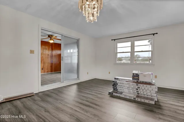 $249,000 | 2152 Highway 172, Sneads Ferry, NC 28460