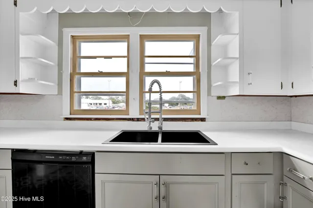 $249,000 | 2152 Highway 172, Sneads Ferry, NC 28460