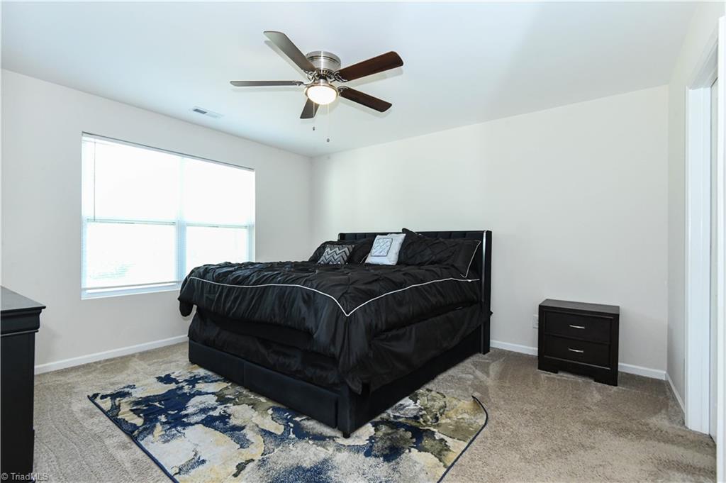 3203 Loftyview Drive High Point, NC 27260 - Photo 24 of 31