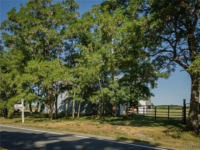 $1,300,000 | 27375 County Route 57, Three Mile Bay, NY 13693