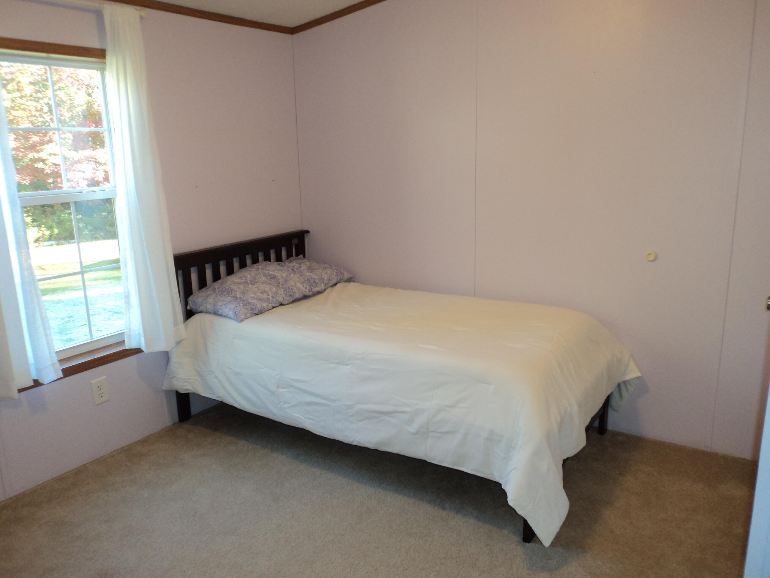 2219 Hudson Road Hudson, ME 04449 - Photo 13 of 16 DSC00703