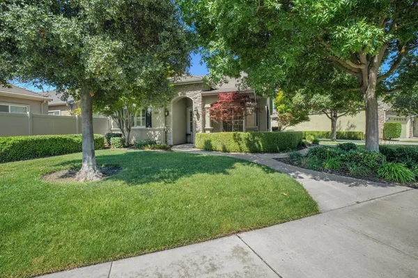 $585,000 | 2431 Cypress Point Drive, Turlock, CA 95380