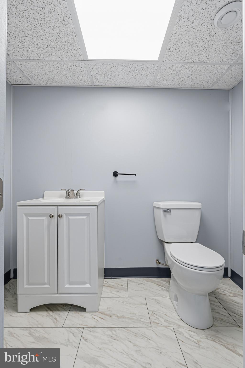 5127 Terrace Drive Nottingham, MD 21236 - Photo 23 of 33 a bathroom with a toilet