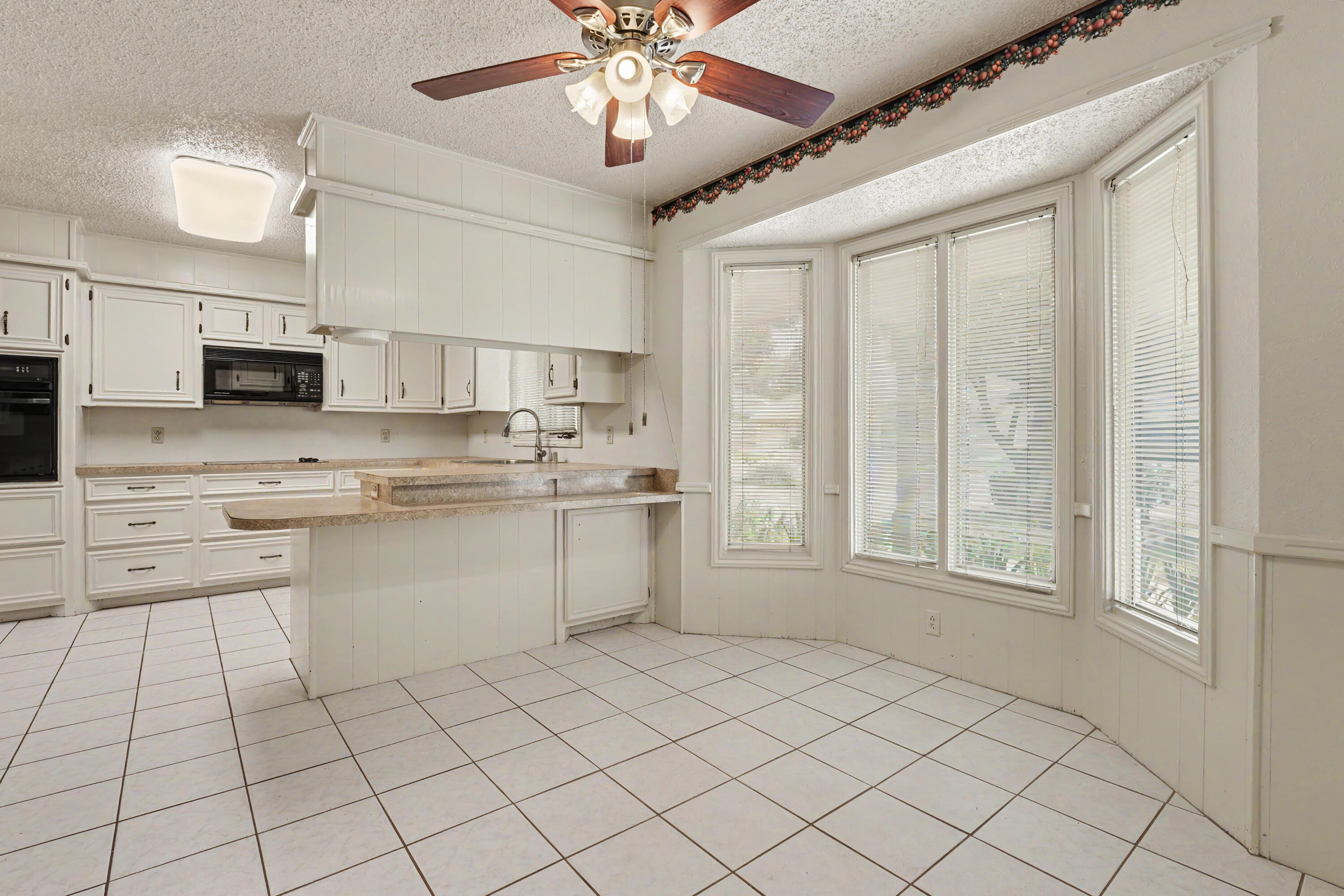 5213 86th Street Lubbock, TX 79424 - Photo 12 of 27 IMG_4087