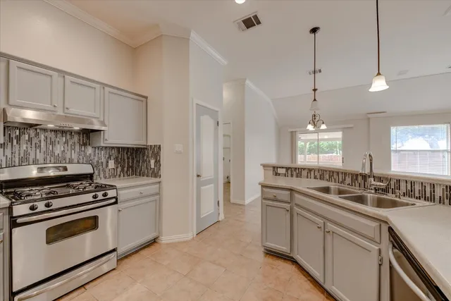 $350,000 | 411 Debora Drive, Georgetown, TX 78628