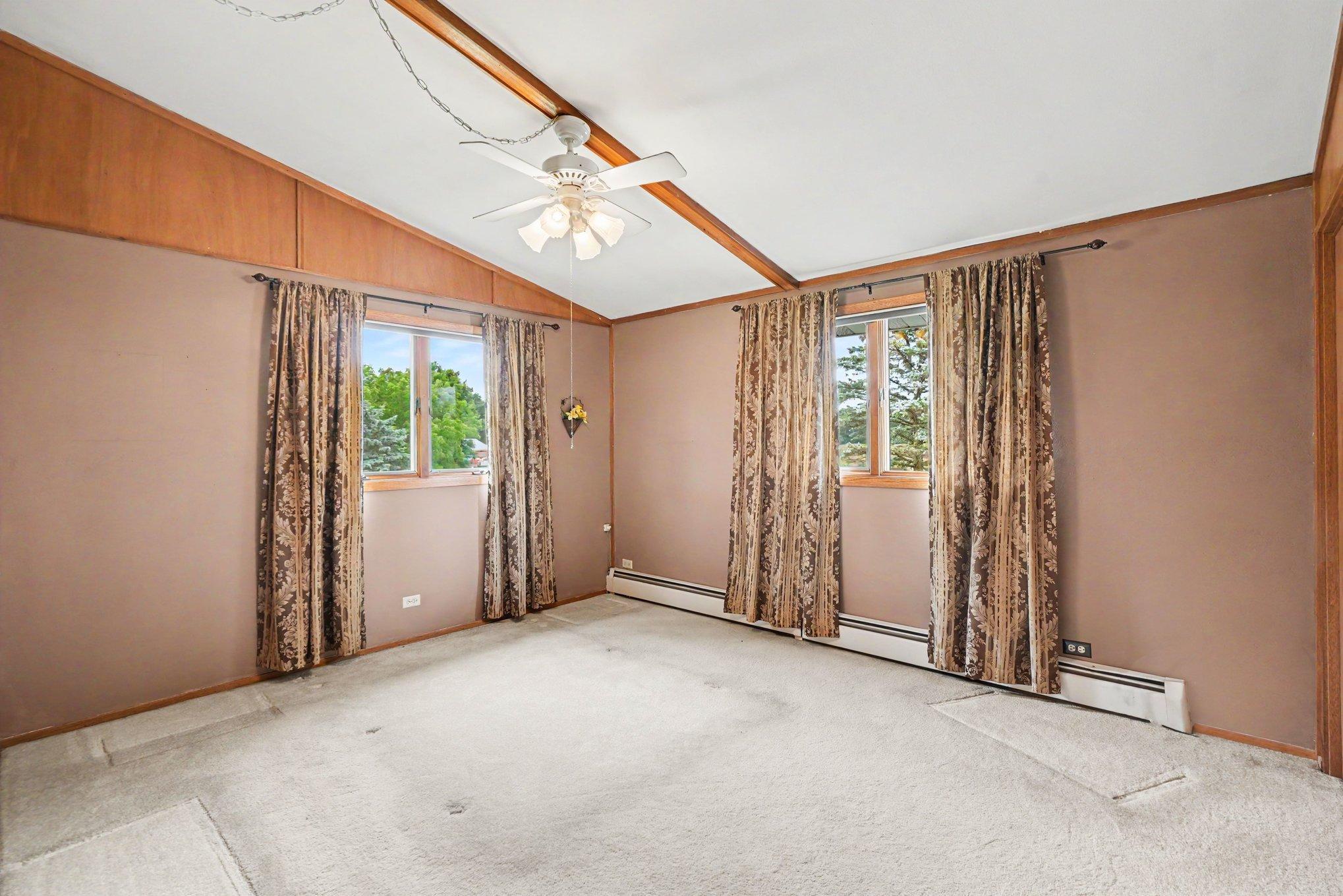 158 County Road East Houlton, WI 54082 - Photo 15 of 35
