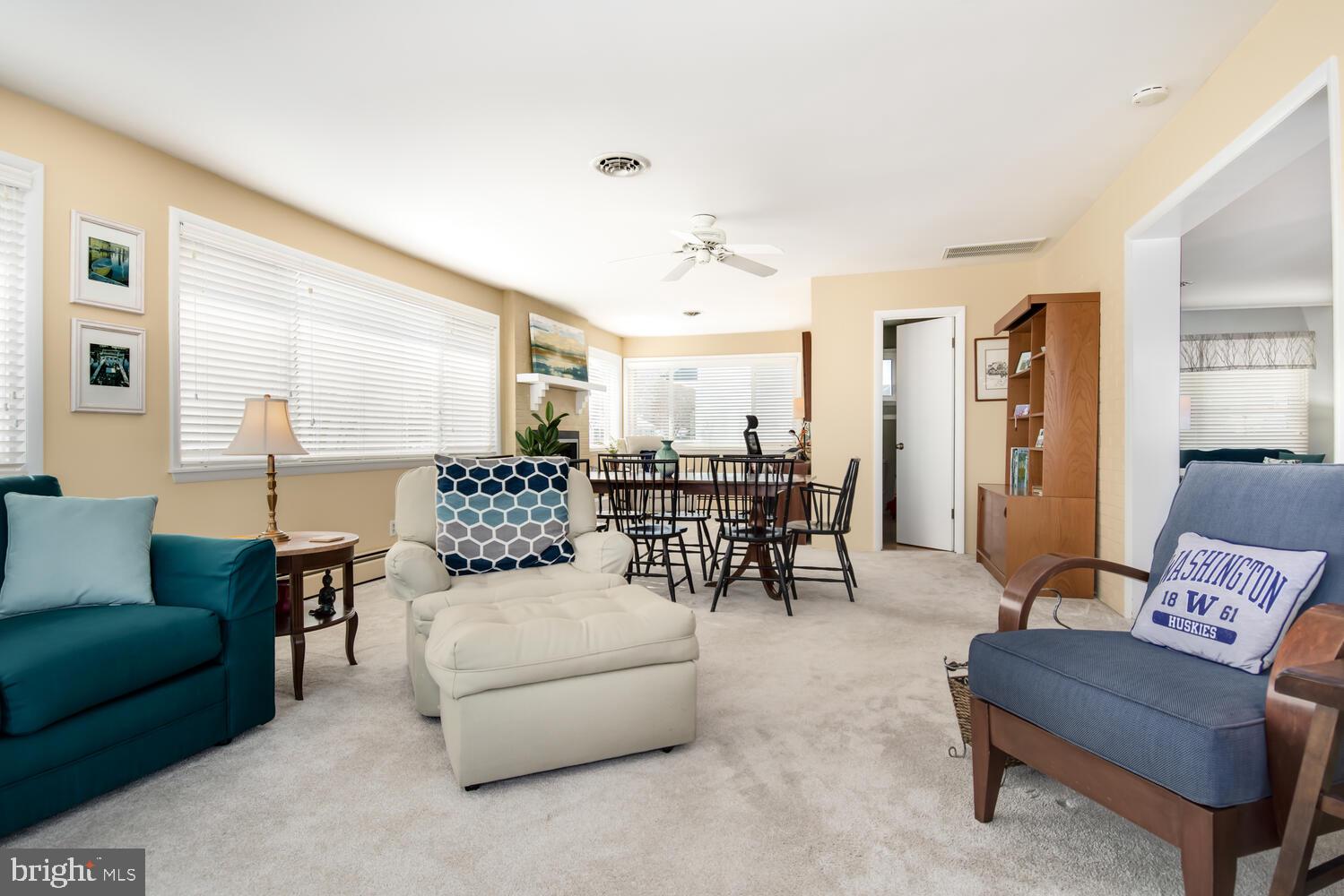 204 Queen Anne Road Stevensville, MD 21666 - Photo 22 of 48 Family room, dining and much more.