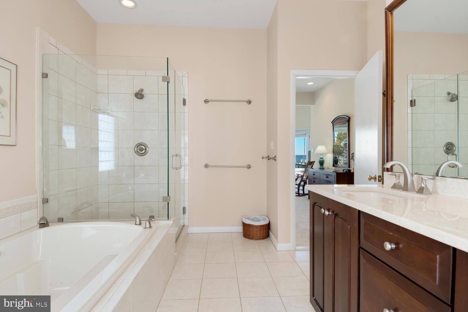 204 Queen Anne Road Stevensville, MD 21666 - Photo 30 of 48 Primary bath