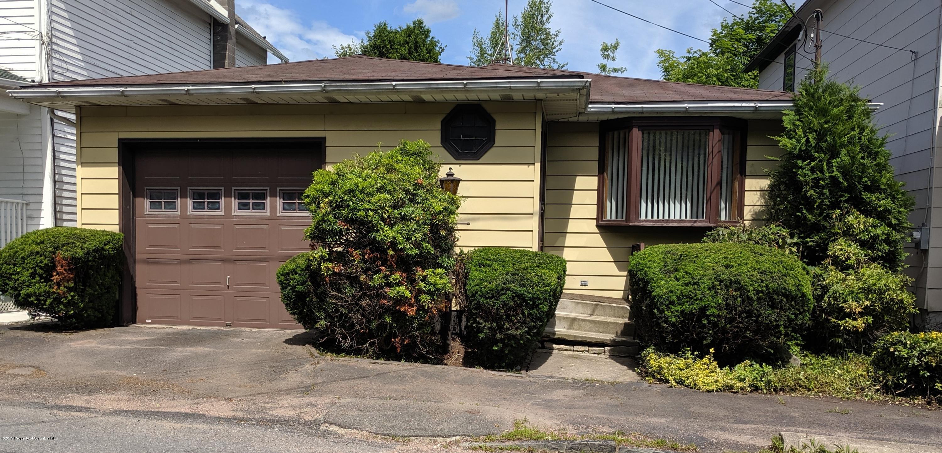 51 Spring Street Carbondale, PA 18407 - Photo 1 of 18 Gallery Image 1