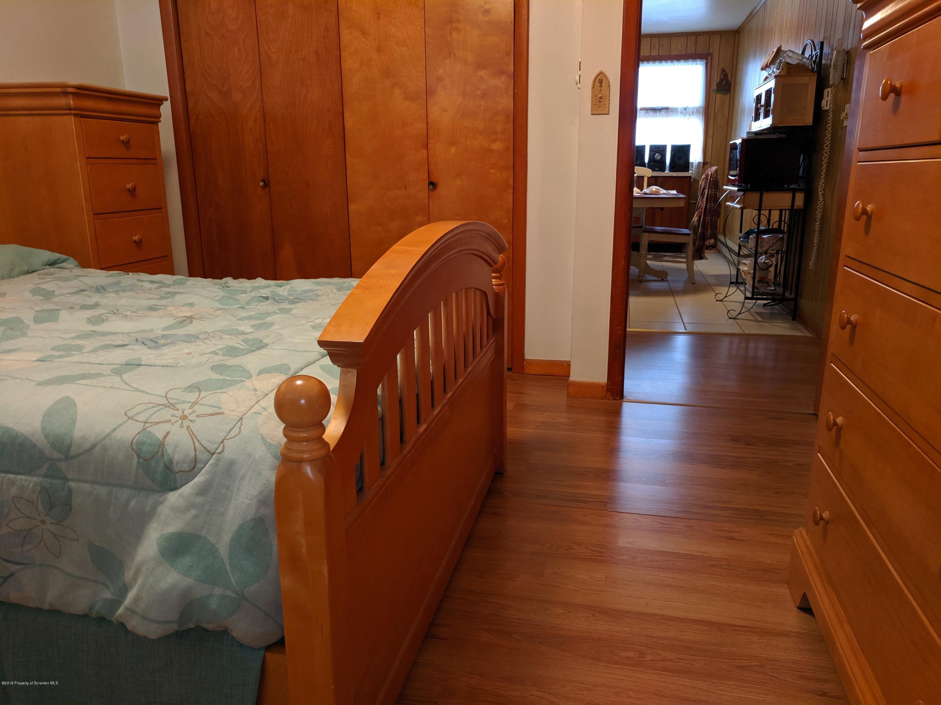 51 Spring Street Carbondale, PA 18407 - Photo 13 of 18 Gallery Image 13