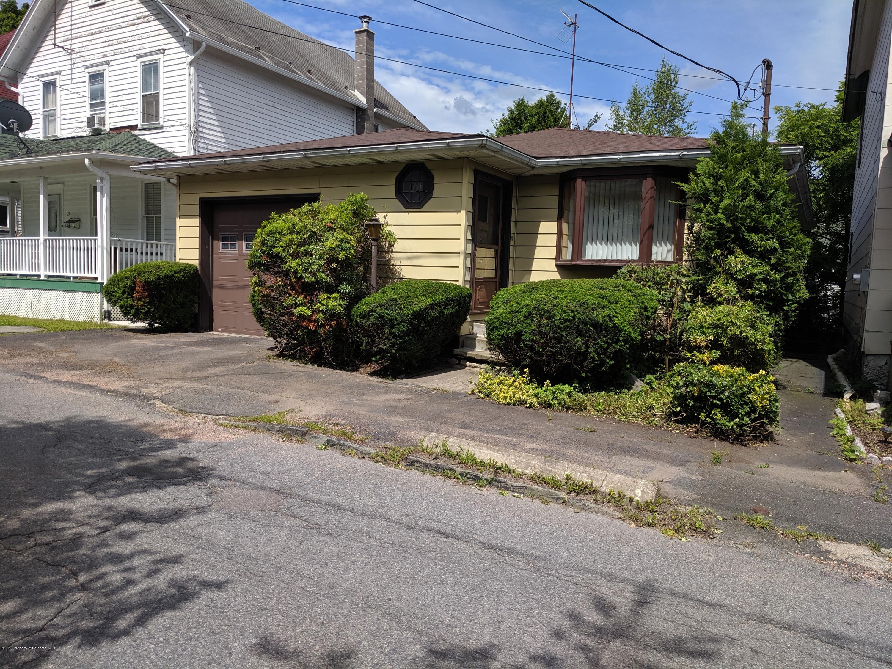 51 Spring Street Carbondale, PA 18407 - Photo 2 of 18 Gallery Image 2
