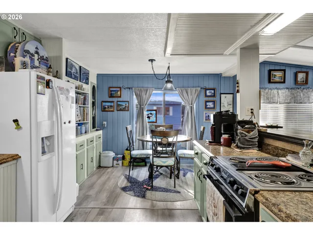 $149,000 | 3760 Highway 101, Unit 4, Florence, OR 97439