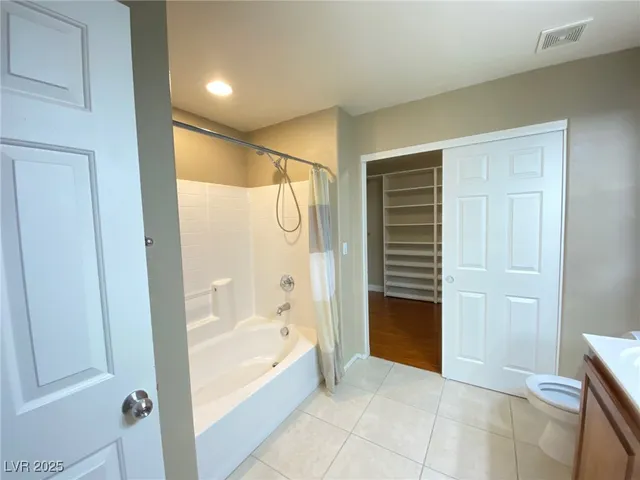 $1,790 | 7323 Prussian Green Street, Las Vegas, NV 89139