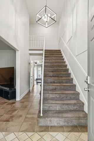 a view of entryway and hall