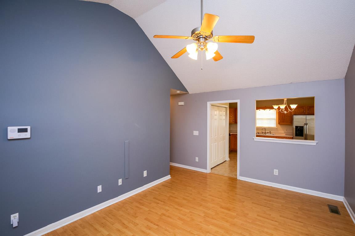994 Winesap Road Clarksville, TN 37040 - Photo 4 of 20 Gallery Image 4