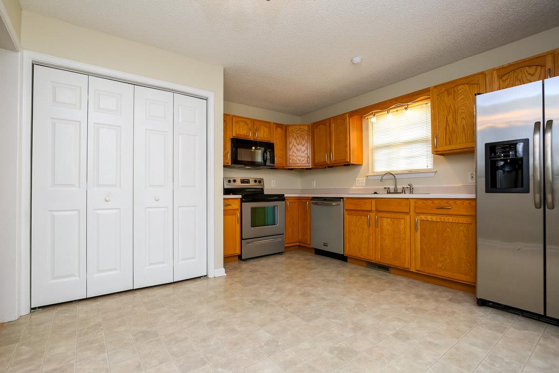994 Winesap Road Clarksville, TN 37040 - Photo 7 of 20 Gallery Image 7