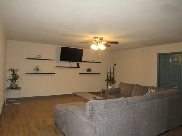 $900 | 12069 Joyce Lane, Unit 2, Roanoke, TX 76262