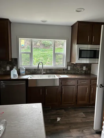 $361,000 | 1104 Knower Avenue, Hillsboro, WI 54634