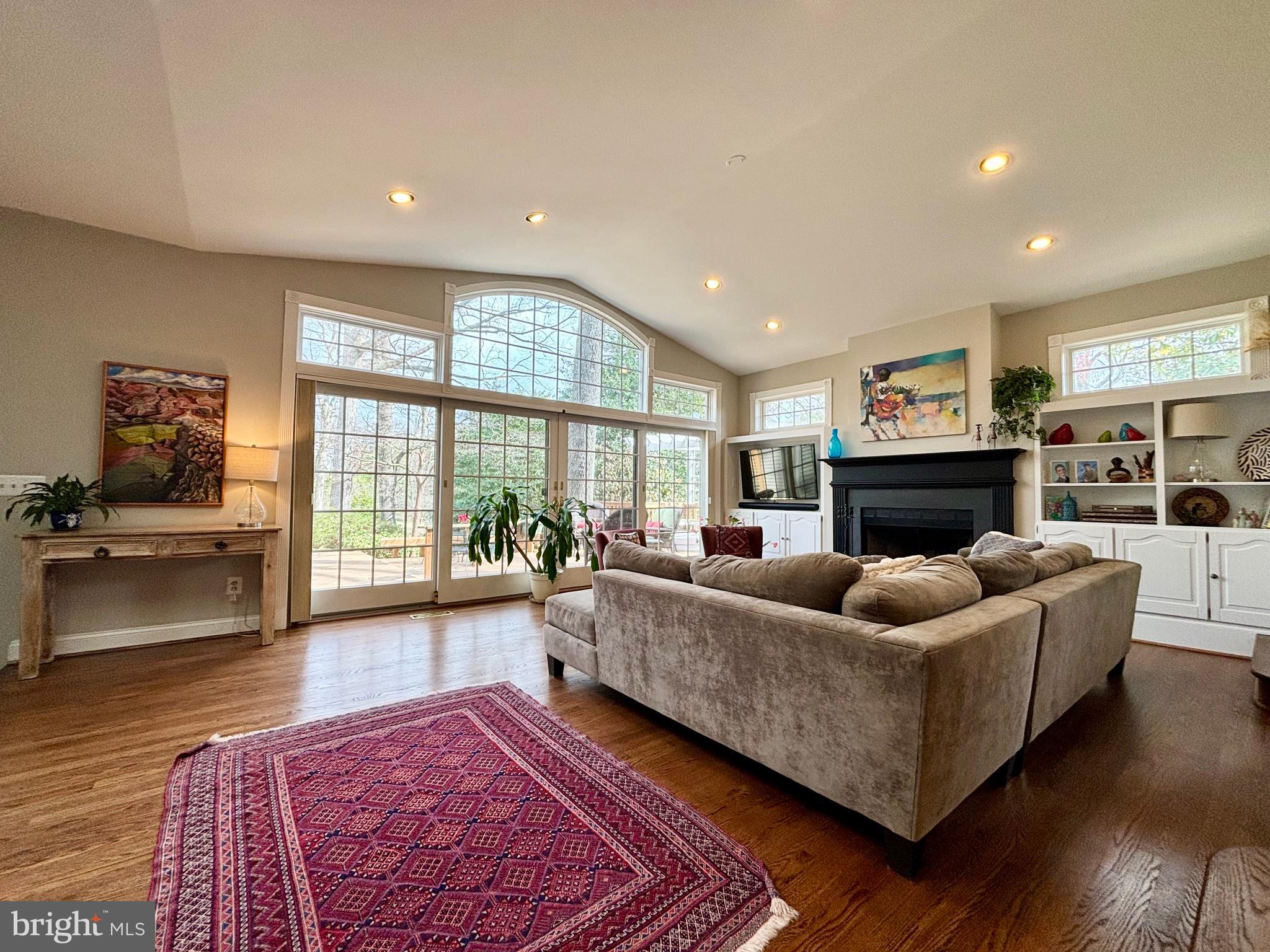 2405 Barbour Road Falls Church, VA 22043 - Photo 17 of 68