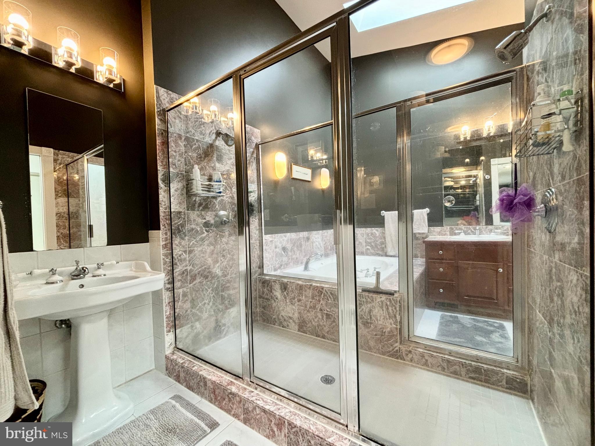 2405 Barbour Road Falls Church, VA 22043 - Photo 29 of 68