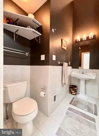 $5,900 | 2405 Barbour Road, Falls Church, VA 22043