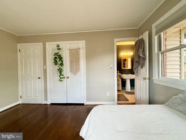 $5,900 | 2405 Barbour Road, Falls Church, VA 22043