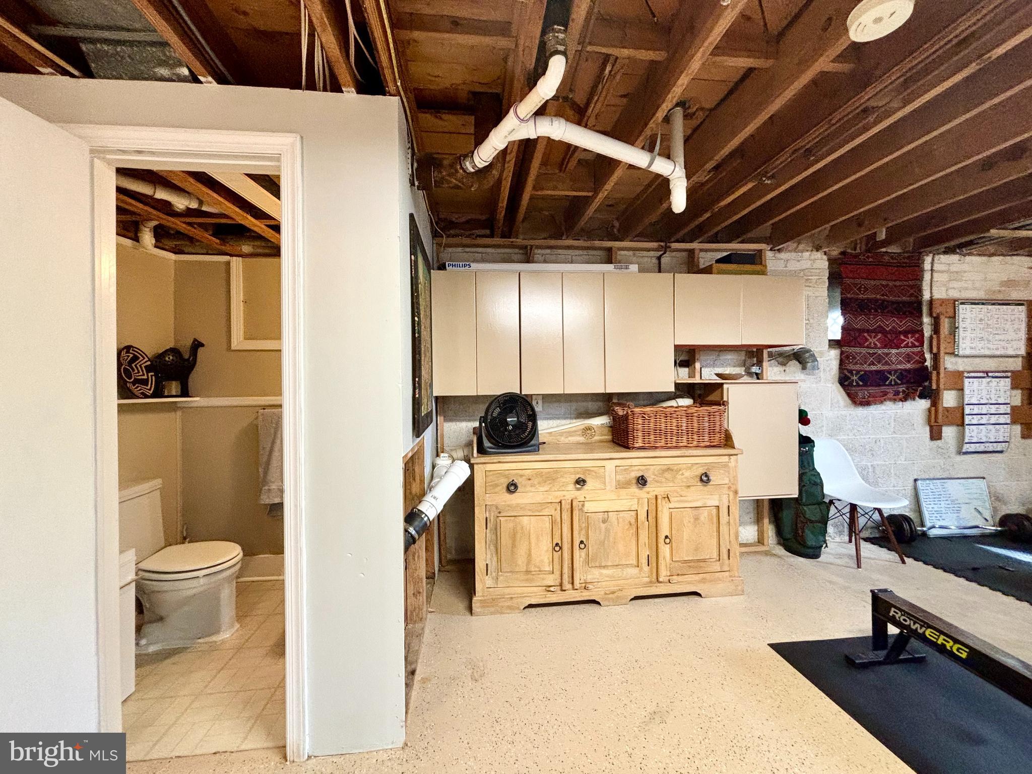 2405 Barbour Road Falls Church, VA 22043 - Photo 49 of 68