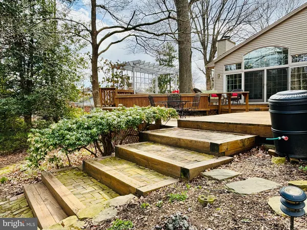 $5,900 | 2405 Barbour Road, Falls Church, VA 22043