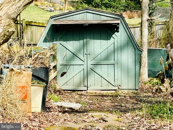 $5,900 | 2405 Barbour Road, Falls Church, VA 22043