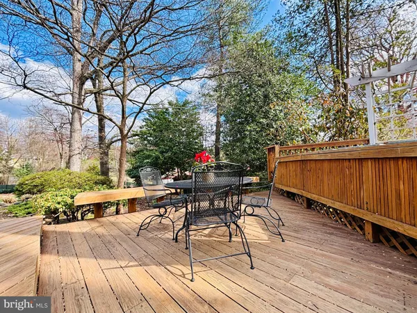 $5,900 | 2405 Barbour Road, Falls Church, VA 22043
