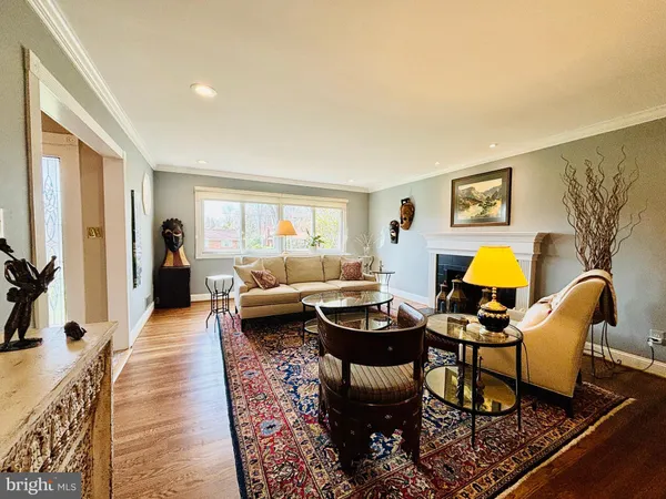 $5,900 | 2405 Barbour Road, Falls Church, VA 22043