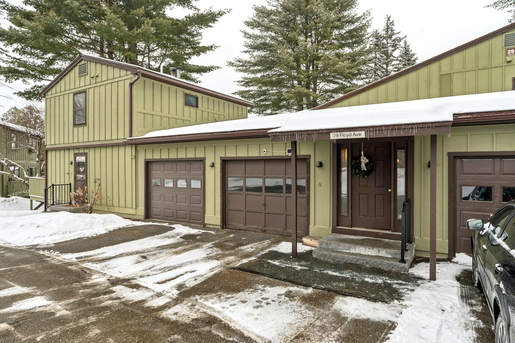 29 Floyd Avenue, Unit 11 Lebanon, NH 03784 - Photo 1 of 30