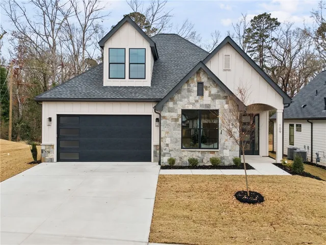 $635,500 | 109 Pine Hill Way, Clemson, SC 29631