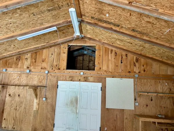 $99,500 | 555 Farmington Road, Strong, ME 04983